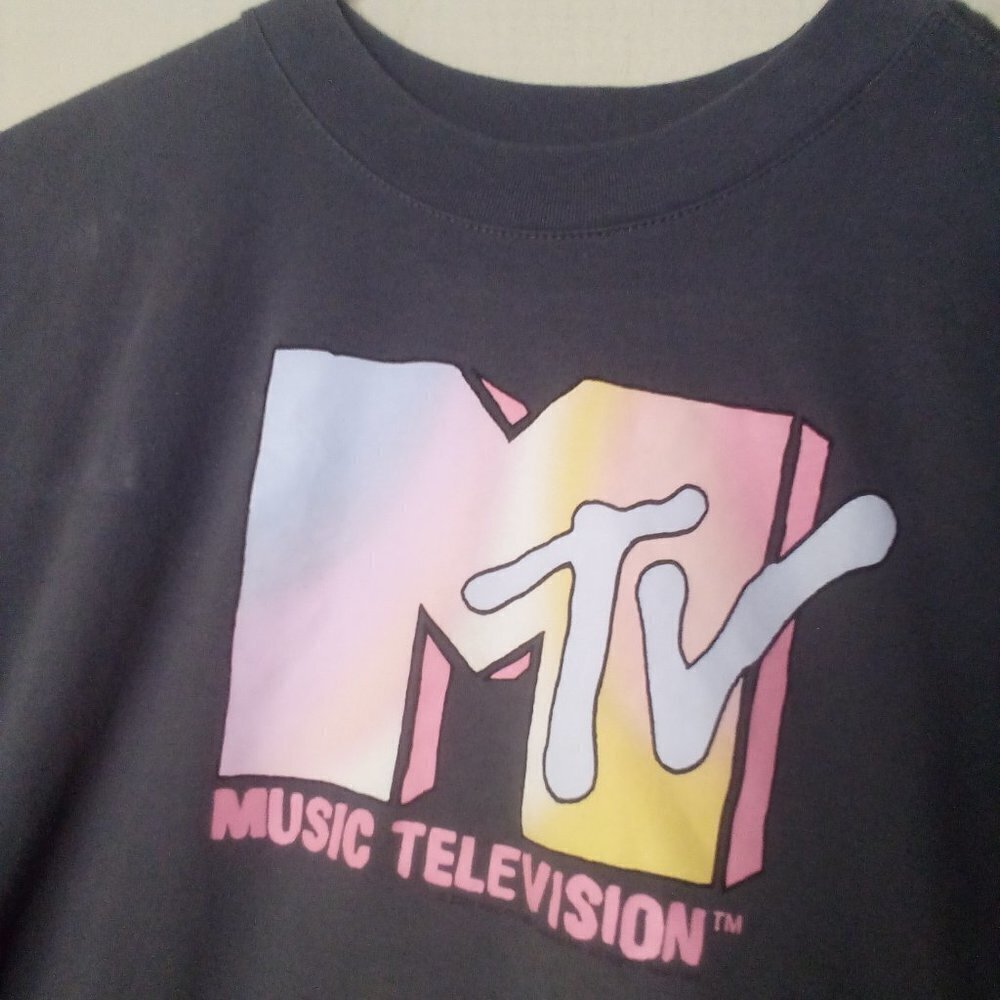 Gap Teen Cropped Shirt Juniors L Short Sleeve MTV Logo Gray - Picture 9 of 13